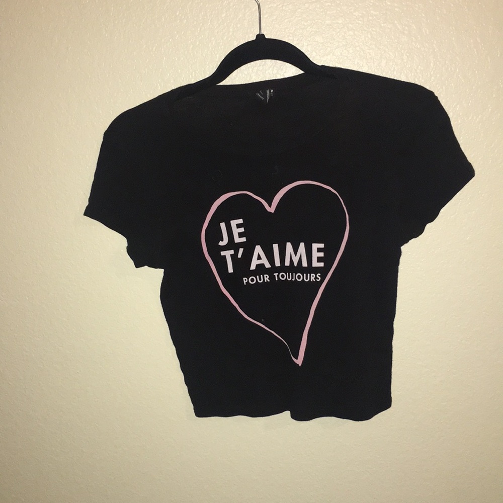 CROP TOP